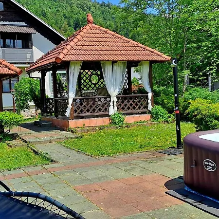 Kuca Za Odmor Mali Lug, Gorski Kotar 펜션 *